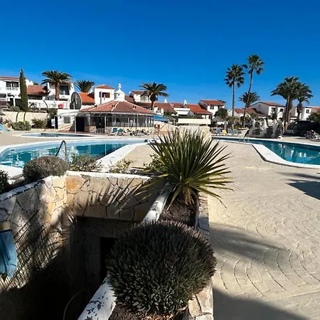 ヴィラ Lola Sunset Place Heated Pool